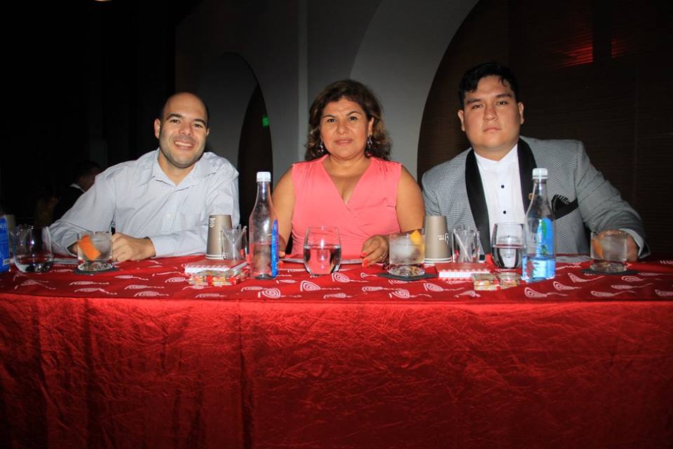 Ricardo Carpio, Cecilia Gonzáles y Gabriel Puga
