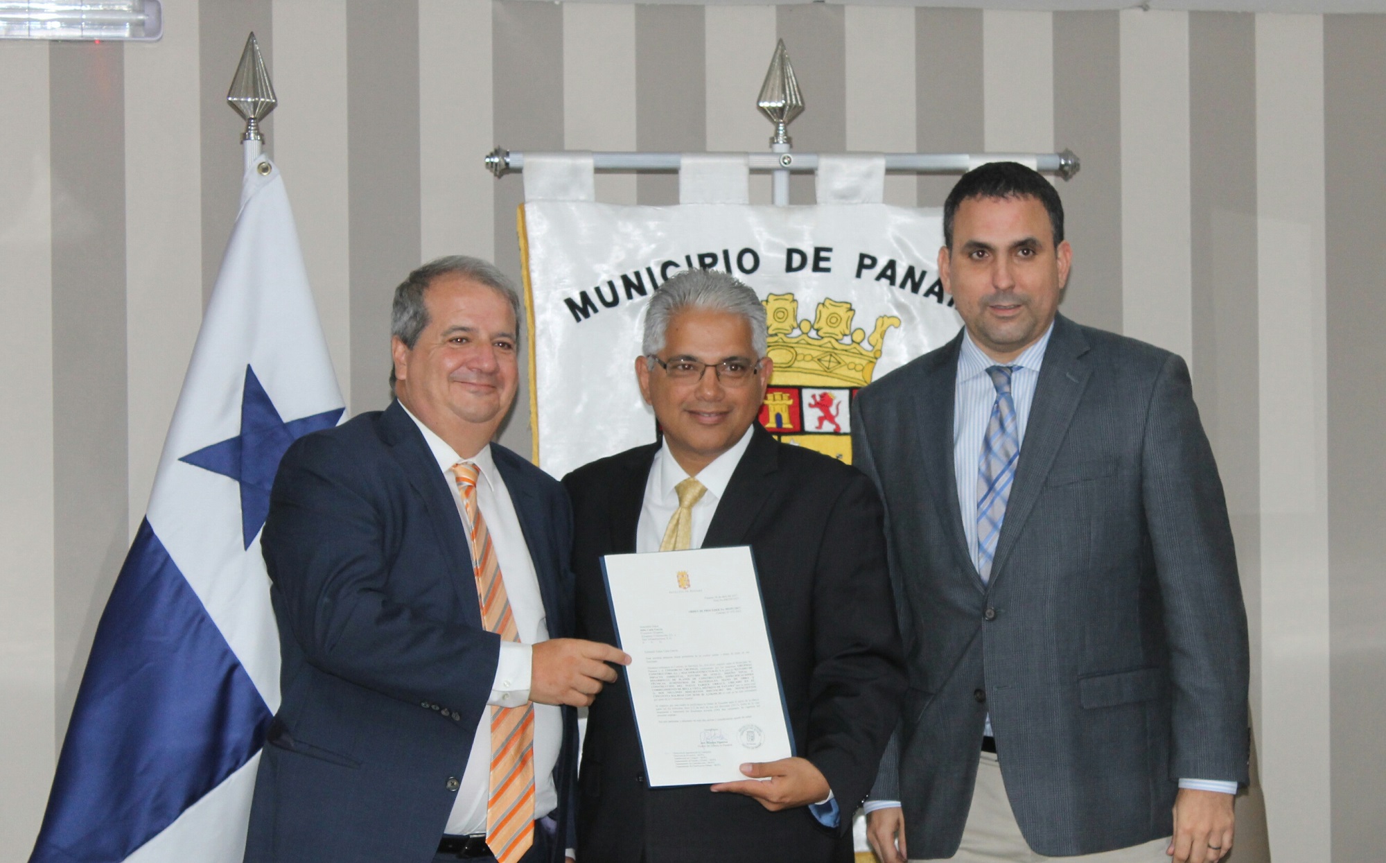 Alcaldía de Panamá firma orden de proceder para e Parque Urracá con el Consorcio Gupmas.